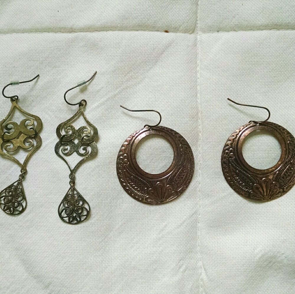 Bundle me!  Metallic earrings